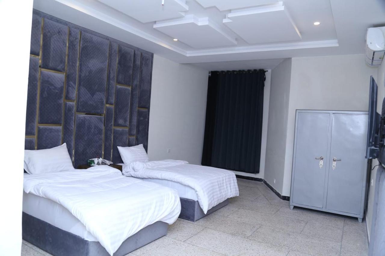 Hayat Grand Guest House Islamabad Exterior photo